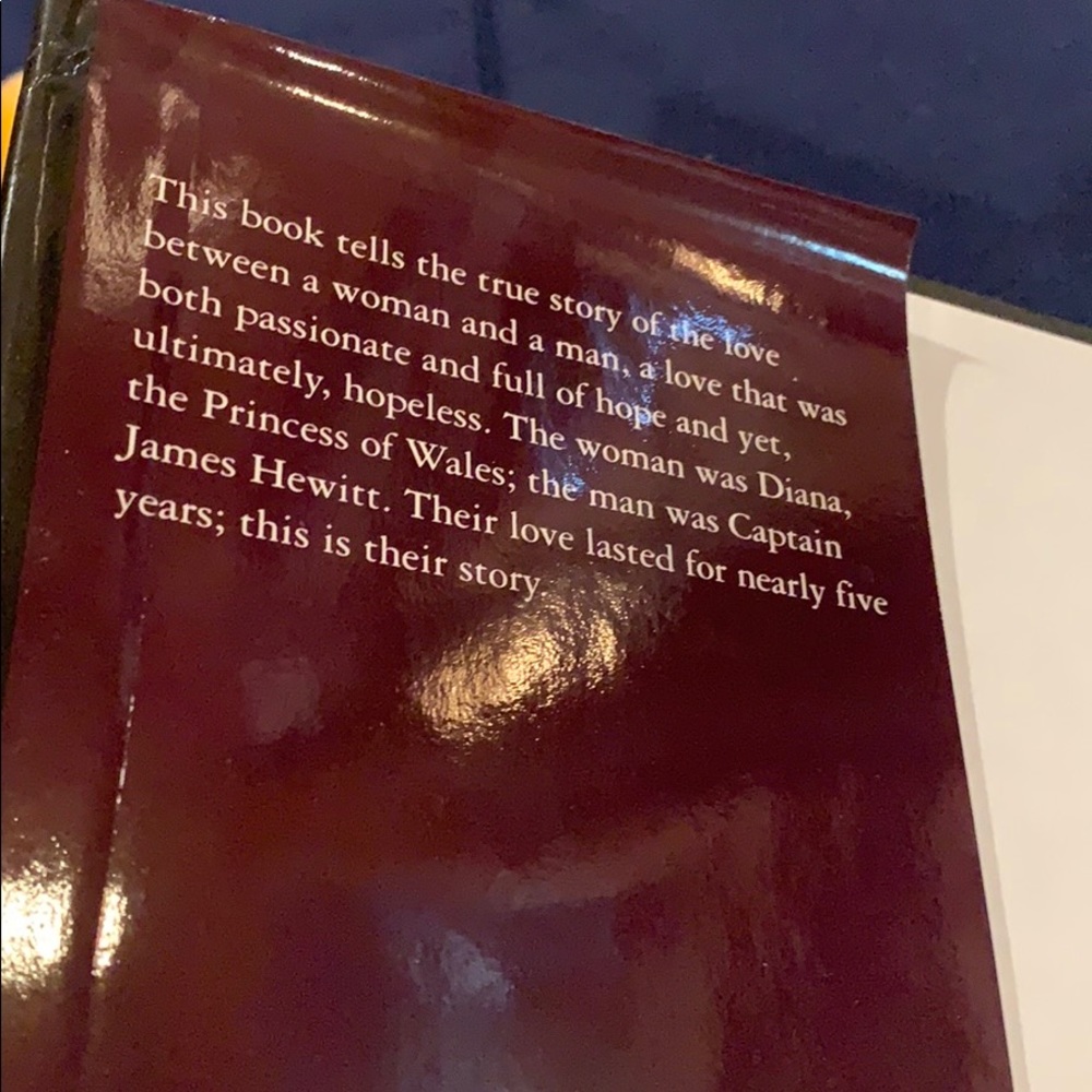 Book packet - Picture 3 of 8